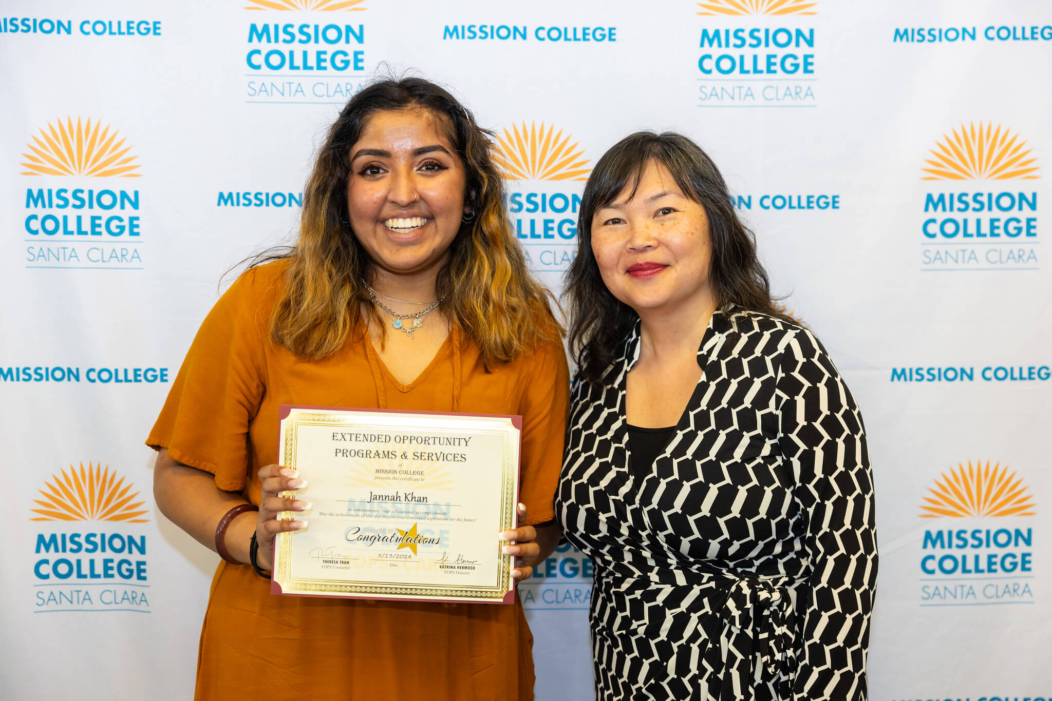 Mission College student