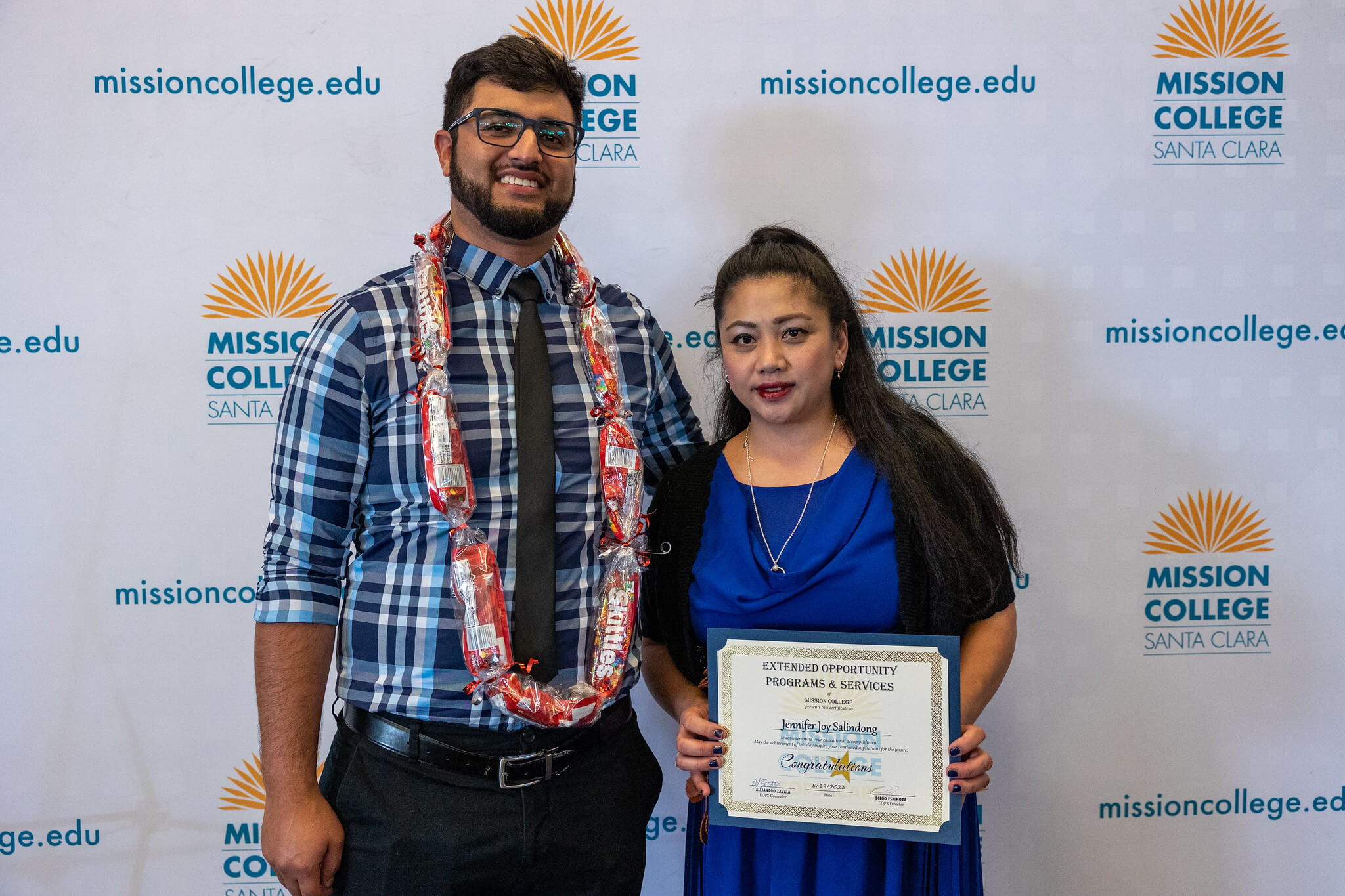 Mission College student